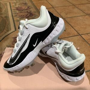 Nike Alpha Huarache Elite 4 Low Men Baseball Cleat